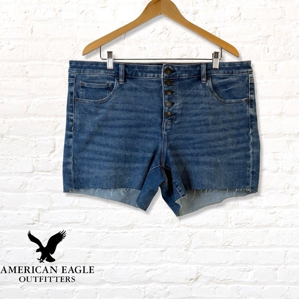 American Eagle Dream Short Skinny Bermuda Denim Shorts Size 20 Frayed Hem